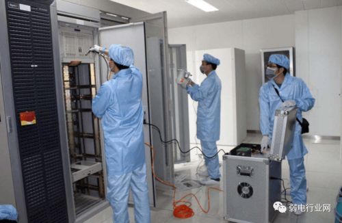 机房带电清洗全攻略 网络工程师必知的维护指南
